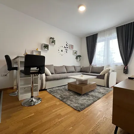 Eden Zlatiborski Konaci K35 Lägenhet *