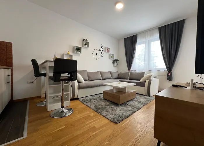 Eden Zlatiborski Konaci K35 Lägenhet *