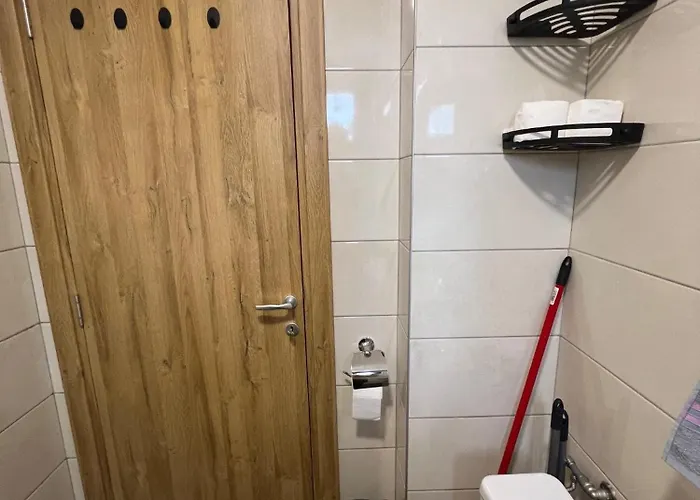 Eden Zlatiborski Konaci K35 * Zlatibor