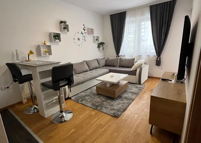 Eden Zlatiborski Konaci K35